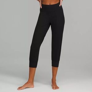Lululemon Align High Rise Cropped Jogger - Black